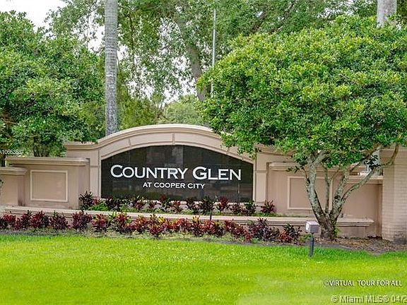 Upscale Subdivision within Cooper City Florida