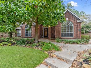 11 Rolling Stone Pl, The Woodlands, TX 77381