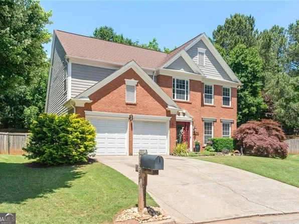 1335 Lyndhurst Way, Roswell, GA 30075