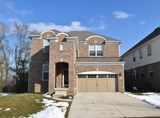 49744 Hartwick Dr, Novi, MI 48374