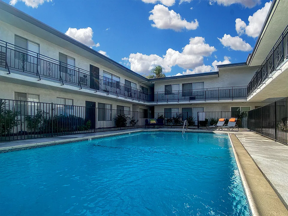 Yarmouth Apartments