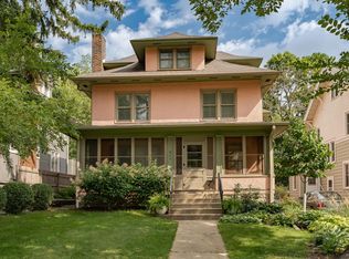 811 6th St SW, Rochester, MN 55902