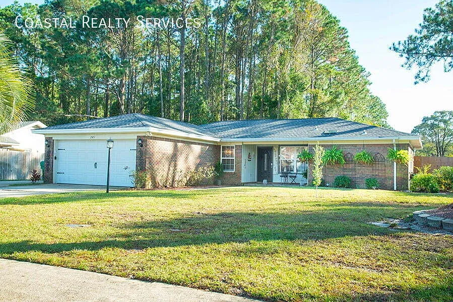245 Echo Cir