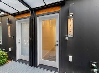 8819 B Midvale Ave N, Seattle, WA 98103