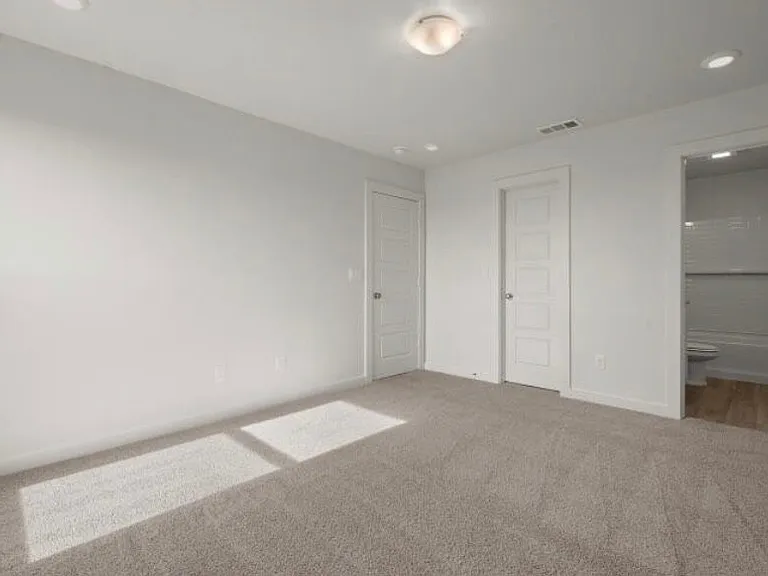 8311 24th St — Photo 10