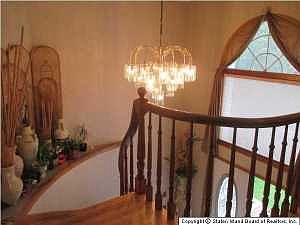 3rd image of 1161 Picadilly Pl