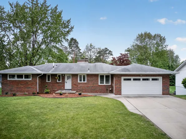 6 Burrell Ct, Midland, MI 48640