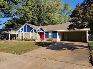 6350 Star Valley Dr, Bartlett, TN 38134