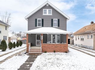 30 20th St SW, Barberton, OH 44203