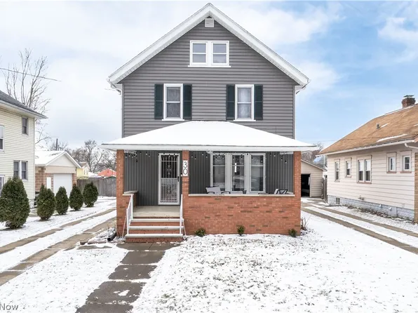 30 20th St SW, Barberton, OH 44203