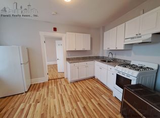 330 North St, Boston, MA 02113