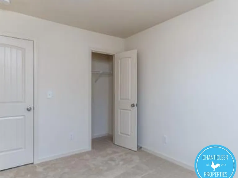 227 Socket St #1 — Photo 12