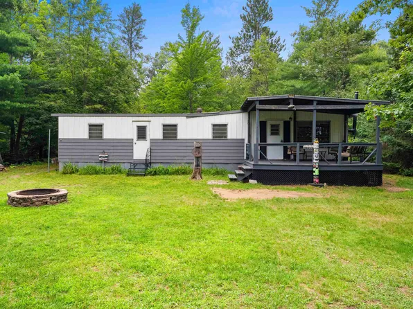 N6692 S 3rd St, Crivitz, WI 54114