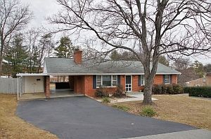 5th image of 5819 Knowles Dr