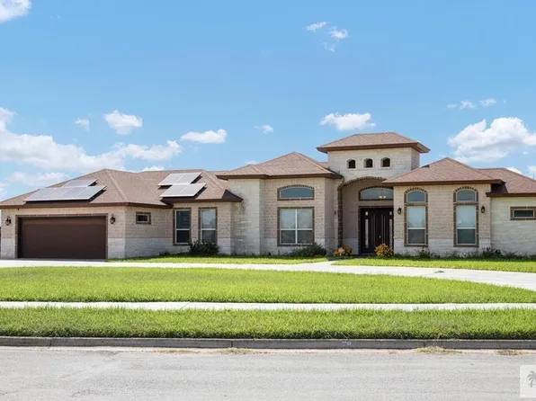 154 E Village East Dr, Los Fresnos, TX 78566