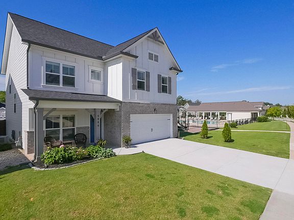 3rd image of 8080 Slugger Way