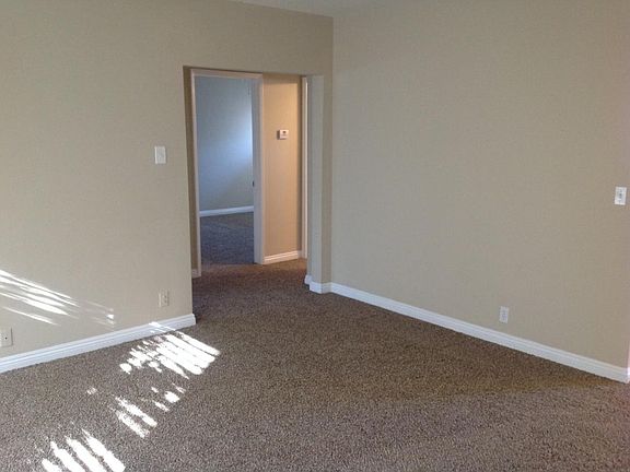 3rd image of 1018 S Santa Anita Ave APT 2