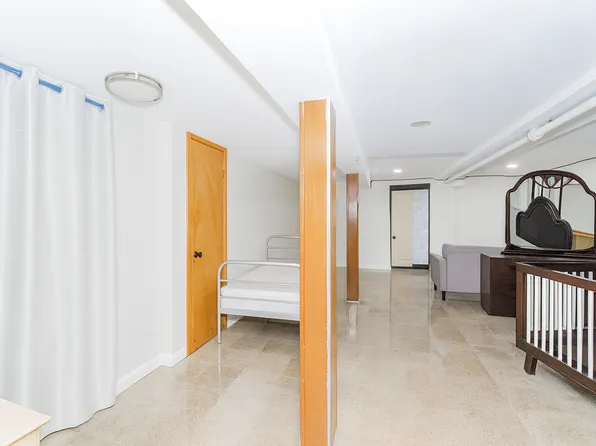 517 79th Street image 33 of 37