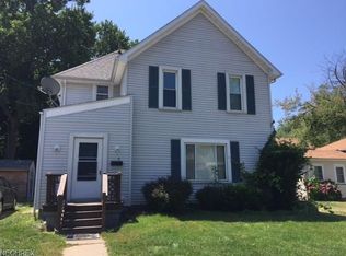 215 Franklin Ave, Ashtabula, OH 44004