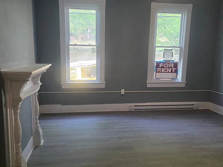 254 Columbia St #2 — Photo 5