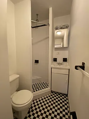 Rented by Best Apartments North Inc | media 25