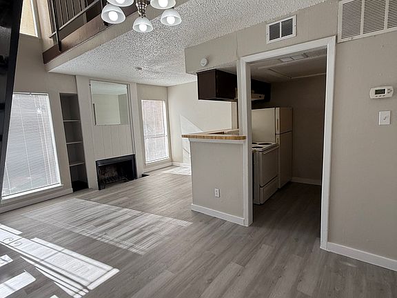 3rd image of 7152 Fair Oaks Ave APT 1166