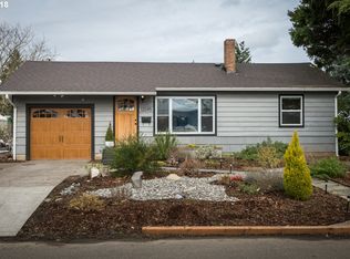 12045 NE Russell St, Portland, OR