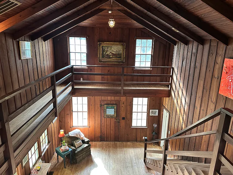 2411 Easy St — Photo 25
