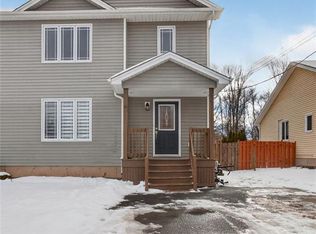 28 Nugent St, Dieppe, NB E1A 0S6