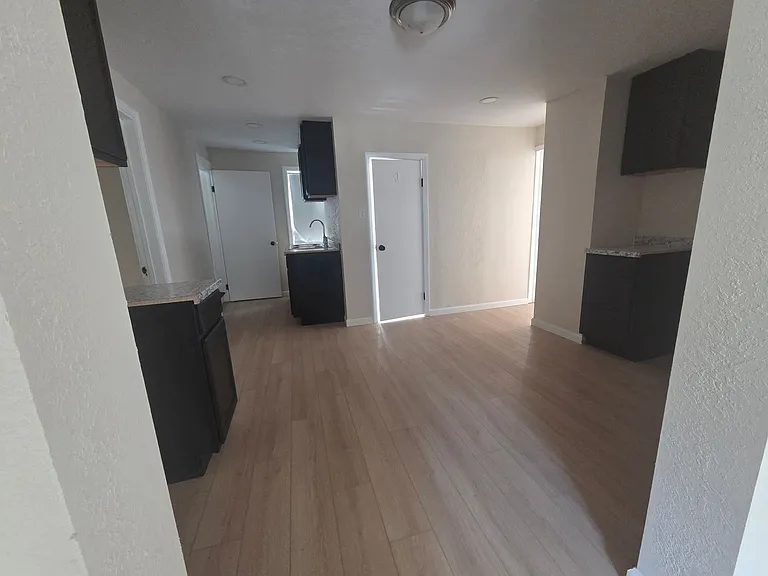 6841 W Fond Du Lac Ave — Photo 2