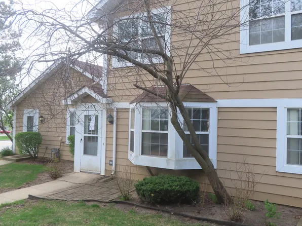 457 N Cambridge Dr #457, Palatine, IL 60067