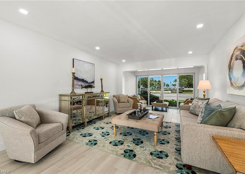 1st image of 1550 Gulf Shore BLVD N #W3