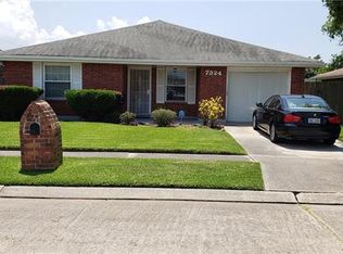 7324 Primrose Dr, New Orleans, LA 70126