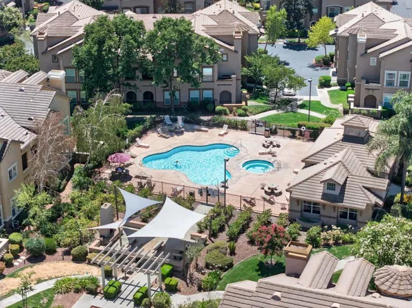 5350 Dunlay Dr Unit 913, Sacramento, CA 95835
