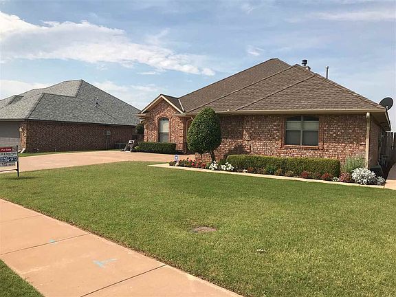 3rd image of 6722 SW Driftwood Dr