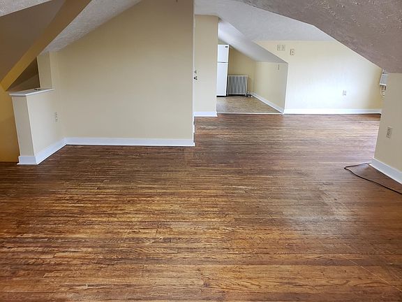 5th image of 503 W Pittsburgh St APT 5