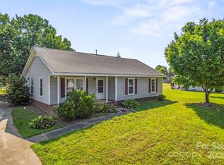 600 Piper Ct, Wingate, NC 28174