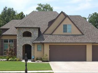 6712 S Chestnut Ave W, Broken Arrow, OK 74011