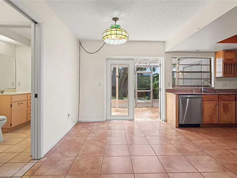 15304 Morning Dr — Photo 11