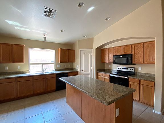 4th image of 1352 E Judi Dr
