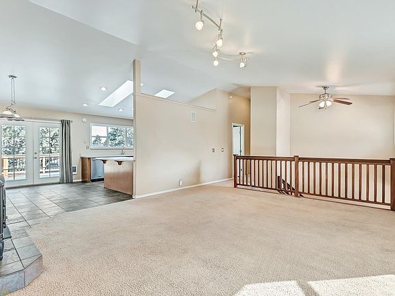 5th image of 1830 SE Arborwood Ave