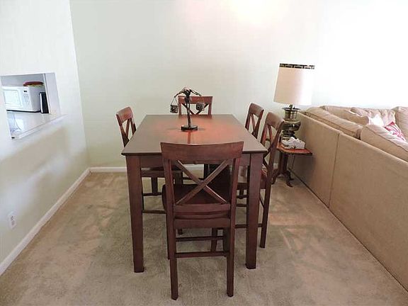 5th image of 608 NE 2nd St APT 340