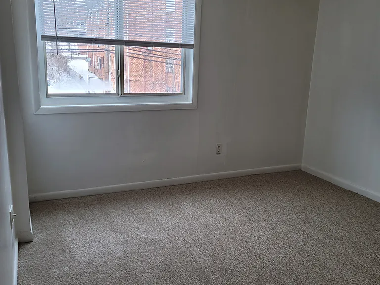 625A Chesapeake St SE #205 — Photo 14