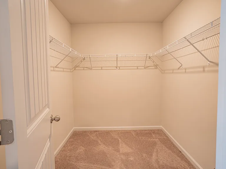 2814 Meadowview Blvd — Photo 23