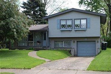 1st image of 1351 Arthur Dr NW