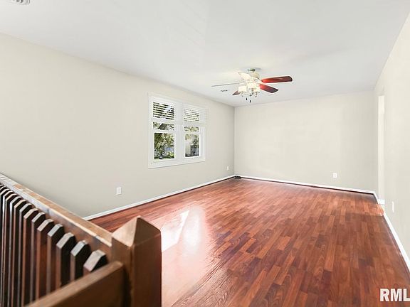 3rd image of 4407 W Rockwell Dr