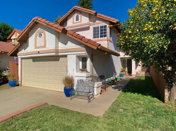 11825 Via Granero, El Cajon, CA 92019