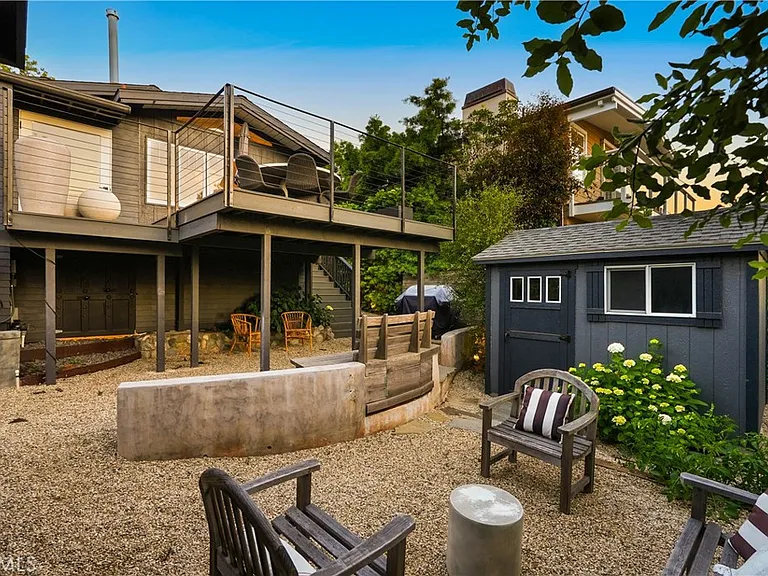 592 Bluebird Canyon Dr — Photo 67