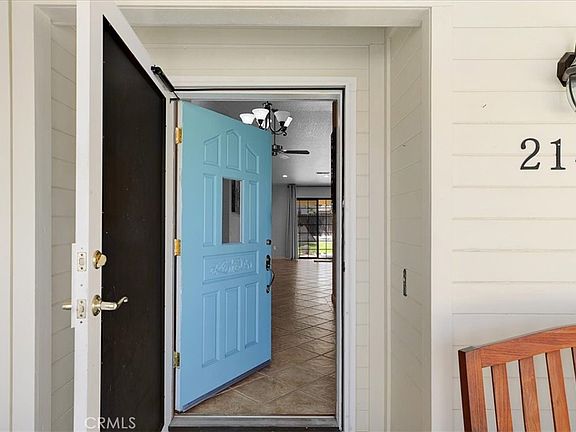 5th image of 2143 Locust Ct