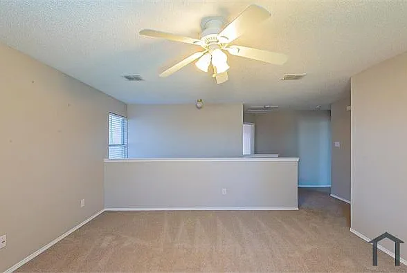 2340 Avalon Creek Way — Photo 8